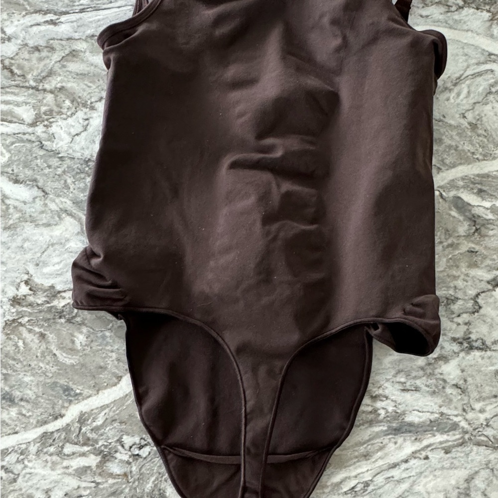 NWOT SKIMS Seamless Sculpt Thong Bodysuit - Picture 7 of 9